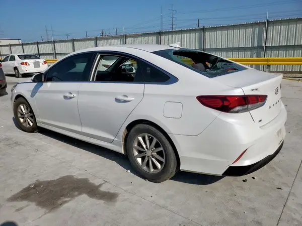 5NPE24AF9JH622160 2018 HYUNDAI SONATA - Image 2
