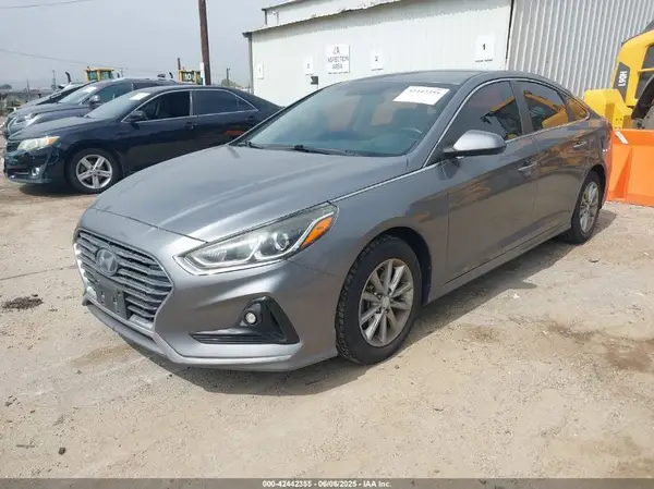5NPE24AF9JH622482 2018 HYUNDAI SONATA - Image 2
