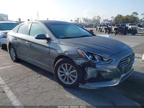 5NPE24AF9JH623745 2018 HYUNDAI SONATA - Image 1