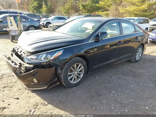5NPE24AF9JH627519 2018 HYUNDAI SONATA - Image 2