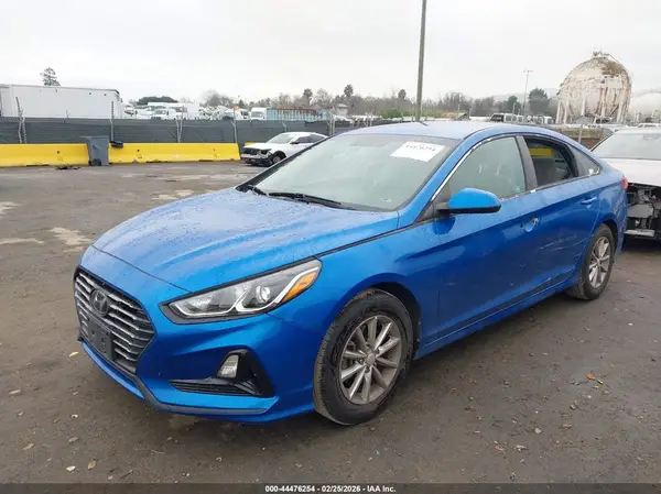 5NPE24AF9JH628699 2018 HYUNDAI SONATA - Image 2
