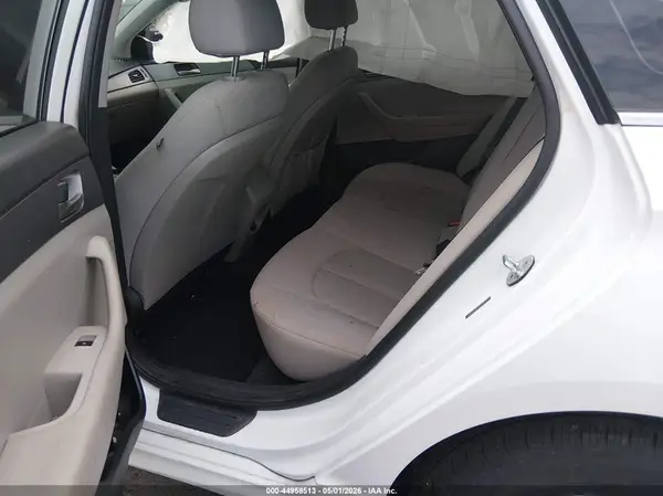 5NPE24AF9JH630775 2018 HYUNDAI SONATA - Image 8