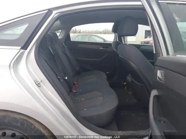 5NPE24AF9JH638827 2018 HYUNDAI SONATA - Image 8
