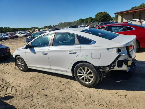 5NPE24AF9JH651612 2018 HYUNDAI SONATA - Image 2