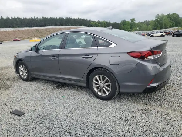 5NPE24AF9JH651707 2018 HYUNDAI SONATA - Image 2