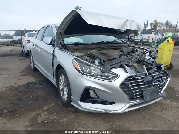 5NPE24AF9JH656616 2018 HYUNDAI SONATA - Image 1
