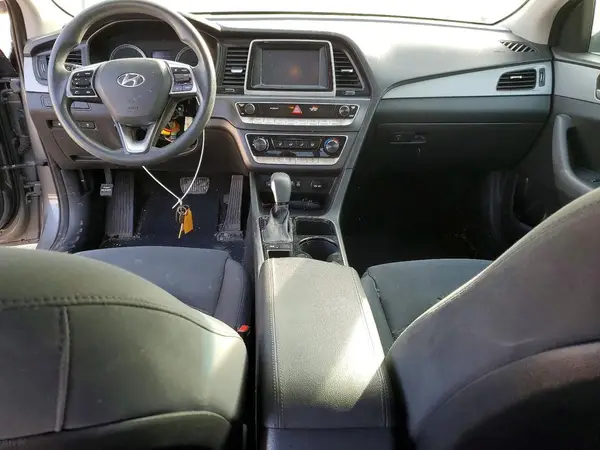 5NPE24AF9JH662061 2018 HYUNDAI SONATA - Image 8