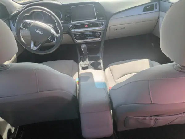 5NPE24AF9JH662884 2018 HYUNDAI SONATA - Image 8