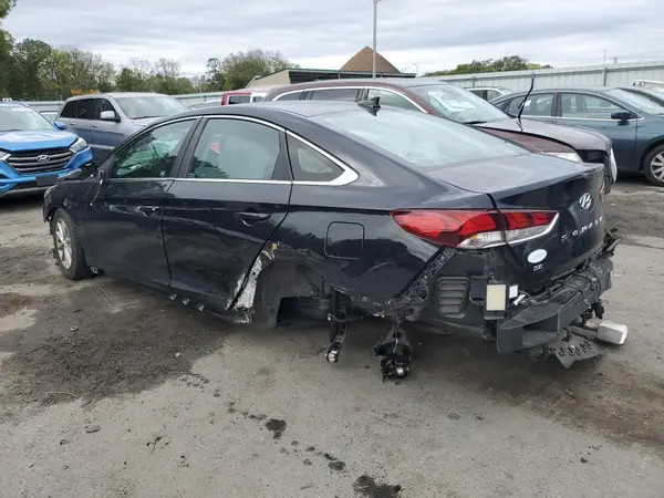 5NPE24AF9JH665915 2018 HYUNDAI SONATA - Image 2