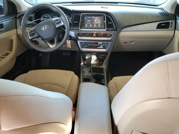 5NPE24AF9JH666109 2018 HYUNDAI SONATA - Image 8
