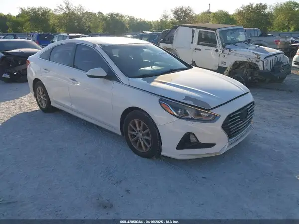 5NPE24AF9JH666806 2018 HYUNDAI SONATA - Image 1