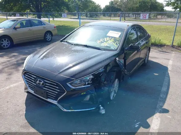 5NPE24AF9JH667583 2018 HYUNDAI SONATA - Image 2