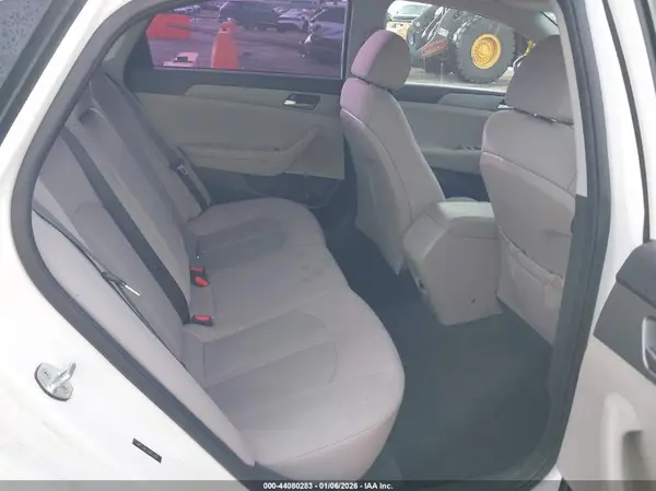 5NPE24AF9JH673142 2018 HYUNDAI SONATA - Image 8
