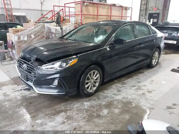 5NPE24AF9JH673660 2018 HYUNDAI SONATA - Image 2