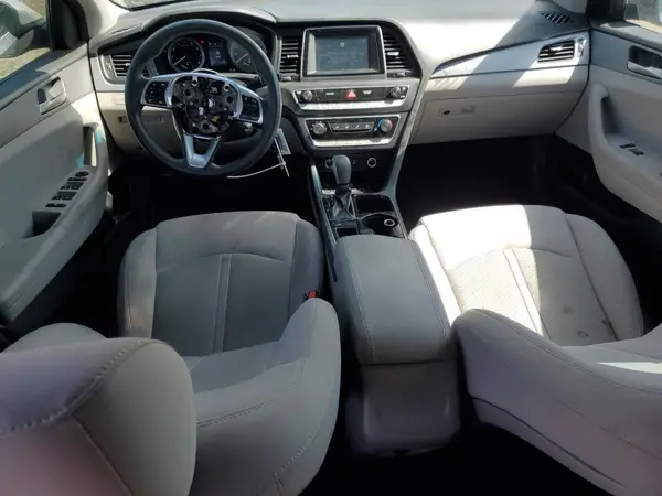 5NPE24AF9JH674453 2018 HYUNDAI SONATA - Image 8
