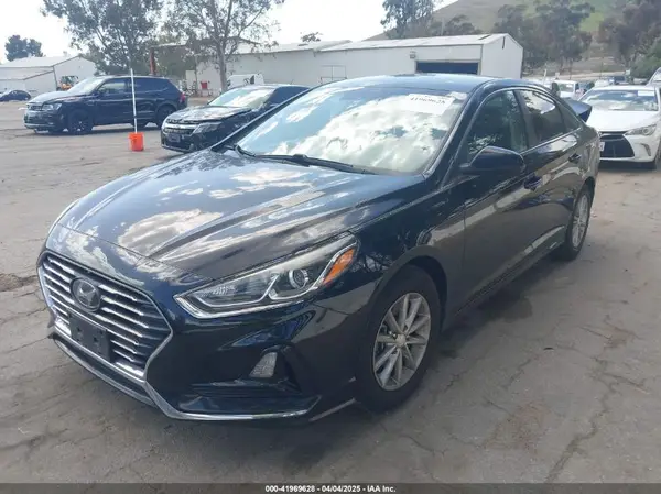 5NPE24AF9JH674680 2018 HYUNDAI SONATA - Image 2