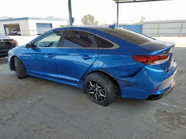 5NPE24AF9JH675313 2018 HYUNDAI SONATA - Image 2