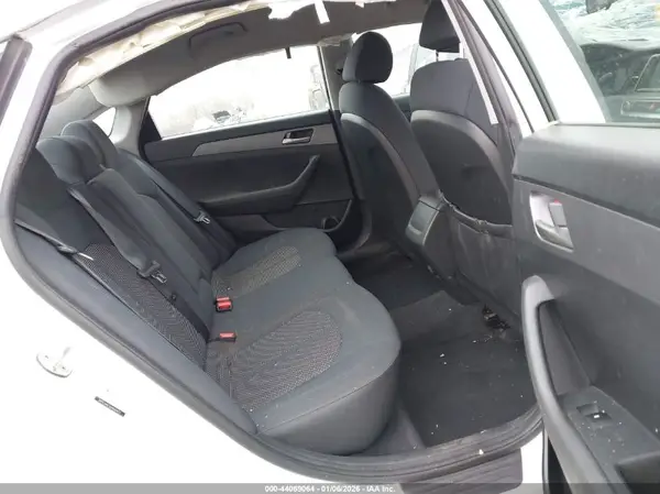 5NPE24AF9JH680477 2018 HYUNDAI SONATA - Image 8