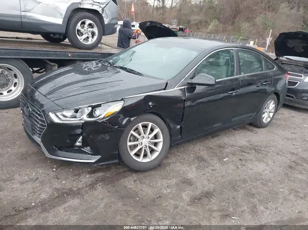 5NPE24AF9JH681502 2018 HYUNDAI SONATA - Image 2