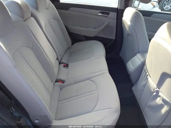 5NPE24AF9JH687722 2018 HYUNDAI SONATA - Image 8