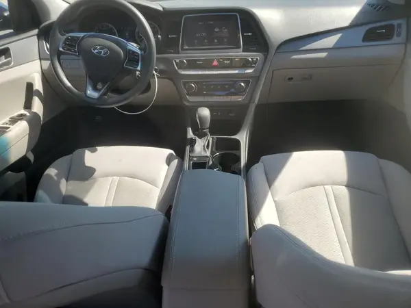 5NPE24AF9JH688062 2018 HYUNDAI SONATA - Image 8