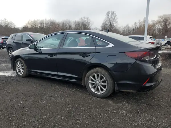 5NPE24AF9JH689244 2018 HYUNDAI SONATA - Image 2