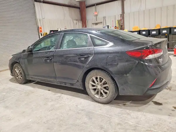 5NPE24AF9JH691897 2018 HYUNDAI SONATA - Image 2