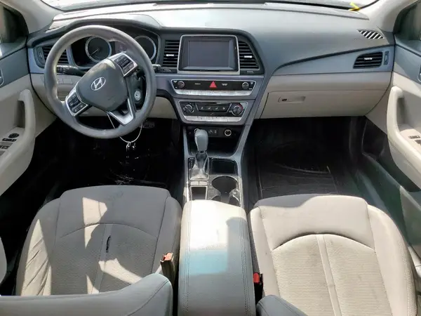 5NPE24AF9JH692483 2018 HYUNDAI SONATA - Image 8