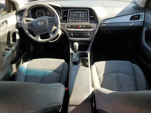 5NPE24AF9JH693892 2018 HYUNDAI SONATA - Image 8