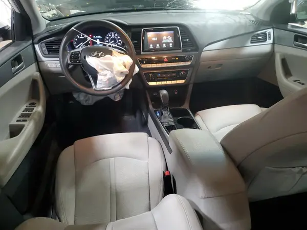 5NPE24AF9JH693987 2018 HYUNDAI SONATA - Image 8