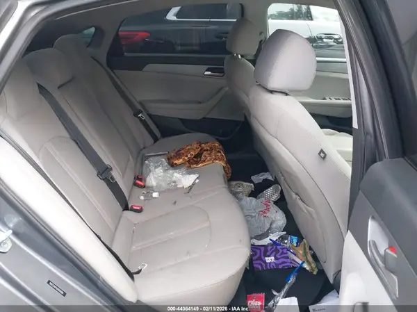 5NPE24AF9JH694086 2018 HYUNDAI SONATA - Image 8