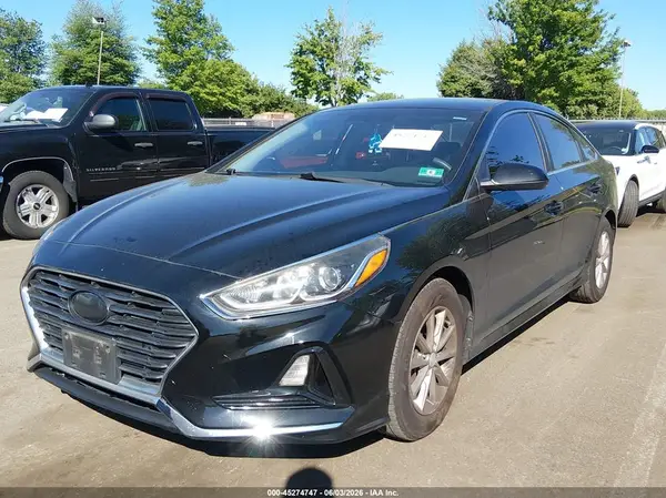 5NPE24AF9JH697019 2018 HYUNDAI SONATA - Image 2