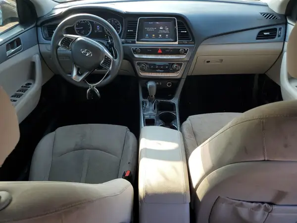 5NPE24AF9JH697277 2018 HYUNDAI SONATA - Image 8
