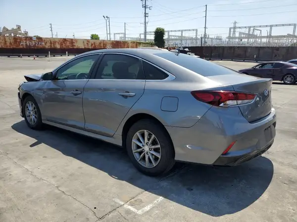 5NPE24AF9JH697327 2018 HYUNDAI SONATA - Image 2