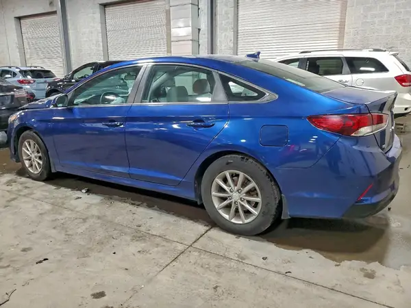 5NPE24AF9JH698722 2018 HYUNDAI SONATA - Image 2