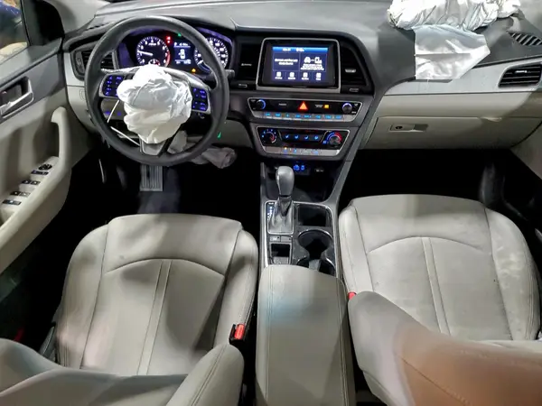 5NPE24AF9JH698722 2018 HYUNDAI SONATA - Image 8