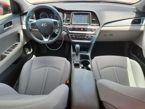 5NPE24AF9JH704499 2018 HYUNDAI SONATA - Image 8