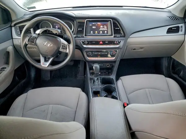 5NPE24AF9JH708701 2018 HYUNDAI SONATA - Image 8
