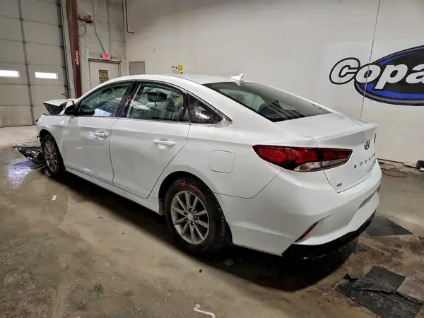 5NPE24AF9JH710352 2018 HYUNDAI SONATA - Image 2