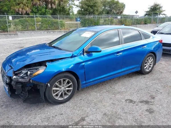 5NPE24AF9JH714238 2018 HYUNDAI SONATA - Image 2