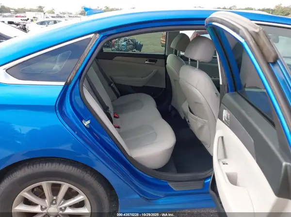 5NPE24AF9JH714238 2018 HYUNDAI SONATA - Image 8