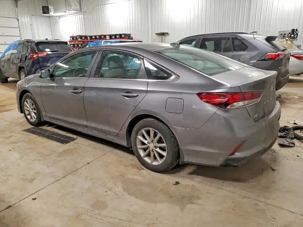 5NPE24AF9JH722615 2018 HYUNDAI SONATA - Image 2