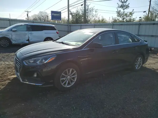 5NPE24AF9JH727474 2018 HYUNDAI SONATA - Image 1