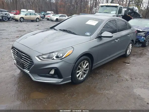 5NPE24AF9KH729808 2019 HYUNDAI SONATA - Image 2