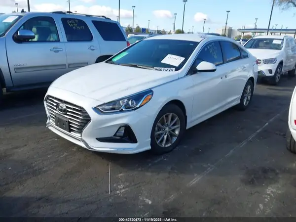 5NPE24AF9KH734149 2019 HYUNDAI SONATA - Image 2