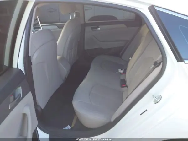 5NPE24AF9KH734149 2019 HYUNDAI SONATA - Image 8