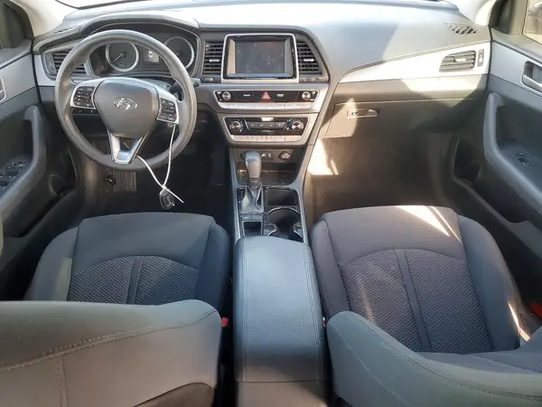 5NPE24AF9KH742428 2019 HYUNDAI SONATA - Image 8