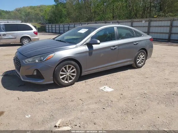 5NPE24AF9KH743286 2019 HYUNDAI SONATA - Image 2