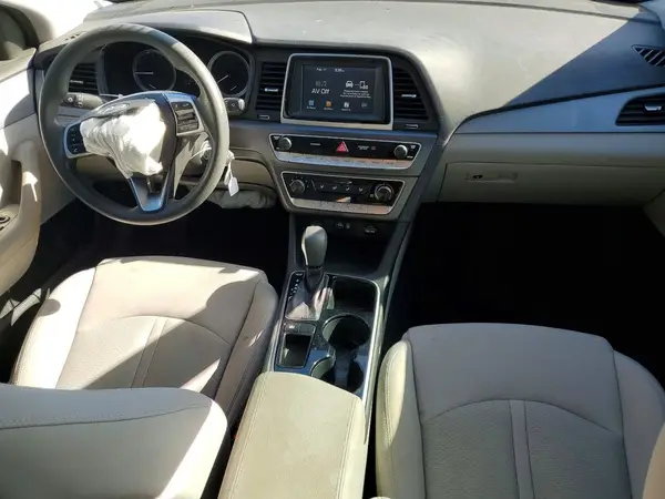 5NPE24AF9KH743417 2019 HYUNDAI SONATA - Image 8