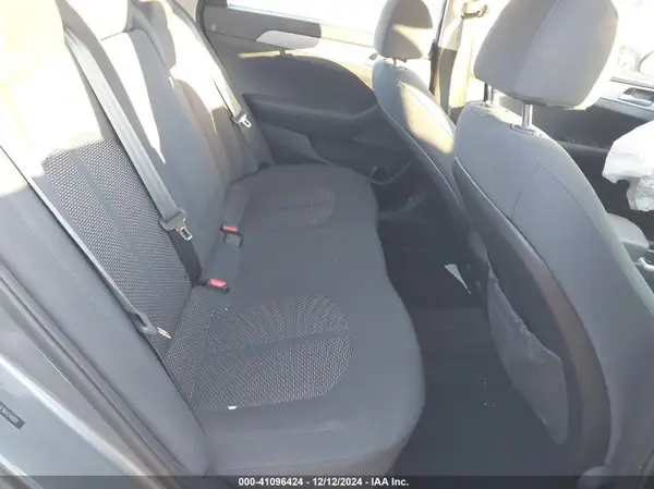 5NPE24AF9KH744681 2019 HYUNDAI SONATA - Image 8